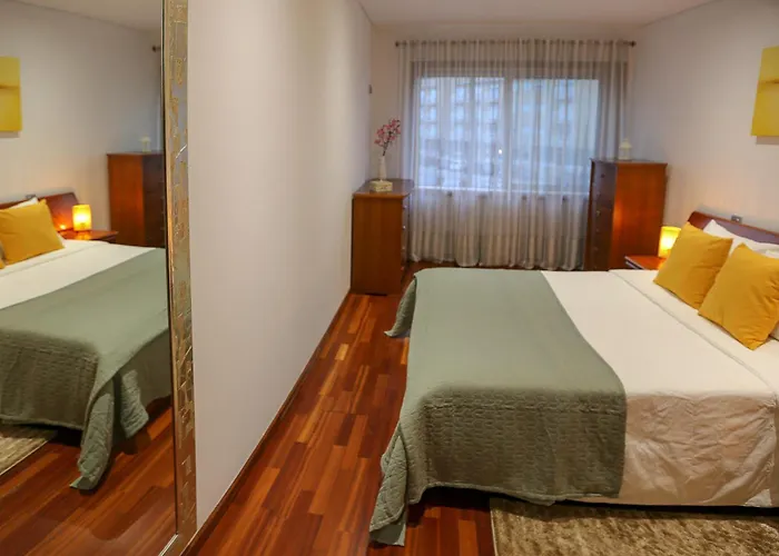 Aromas Flavors Tours Beach * إسموريز