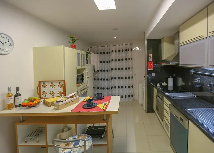 Aromas Flavors Tours Beach * إسموريز