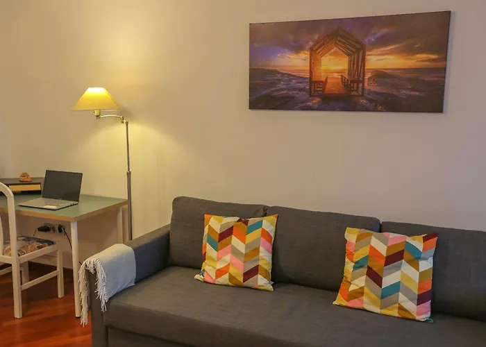 Aromas Flavors Tours Beach * إسموريز